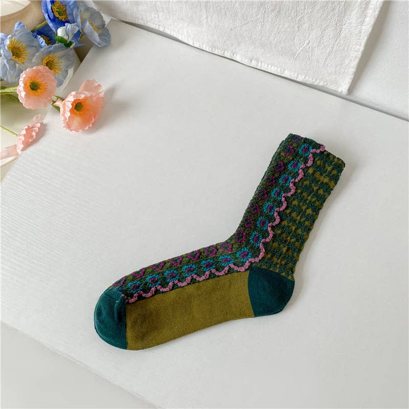 Tourtiwi - Wholesale Socks - Women's - Retro colorblocked small floral wavy pattern mid-calf socks3