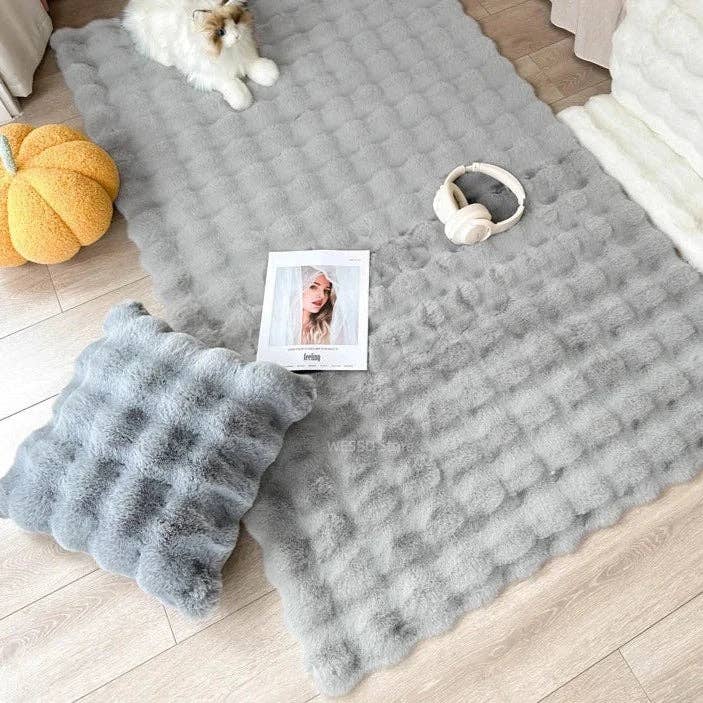 BRECK + FOX - Wholesale Area rug - Rabbit Faux Fur Carpet1