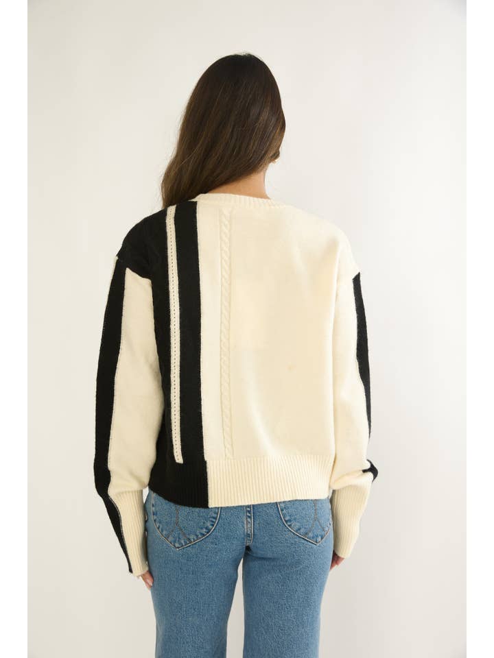 WHITE BLACK CABLE STRIPE KNIT SWEATER / DS0012H for wholesale on Faire1