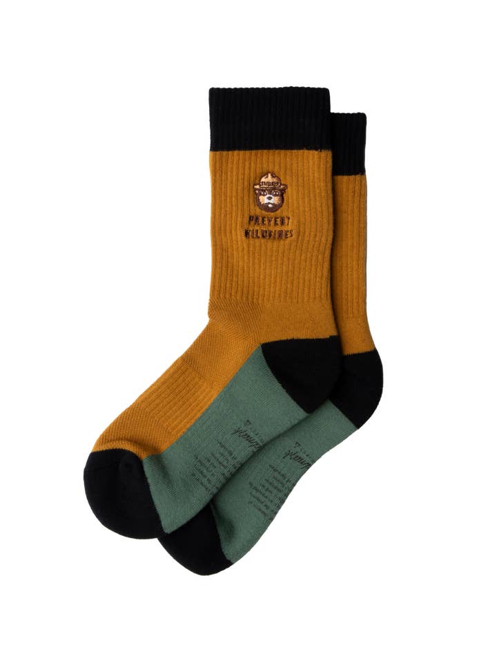 Zandsteen Smokey's Message Sock voor groothandel op Faire0