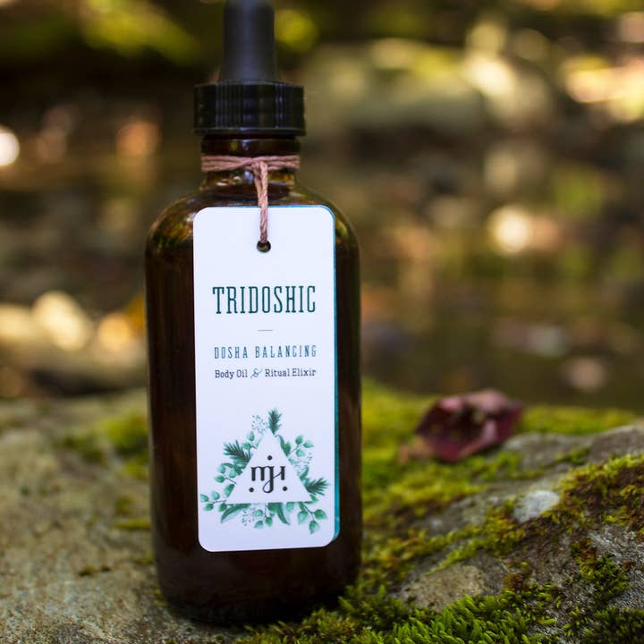 Huile pour le corps Tridoshic pour la vente par MJH Ayurvedic Botanicals