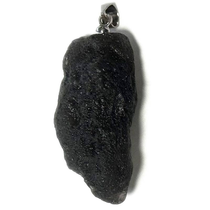 La Boîte à Cailloux – Engroshandel Vedhæng/charm – Rå thailandsk tektit vedhæng A0