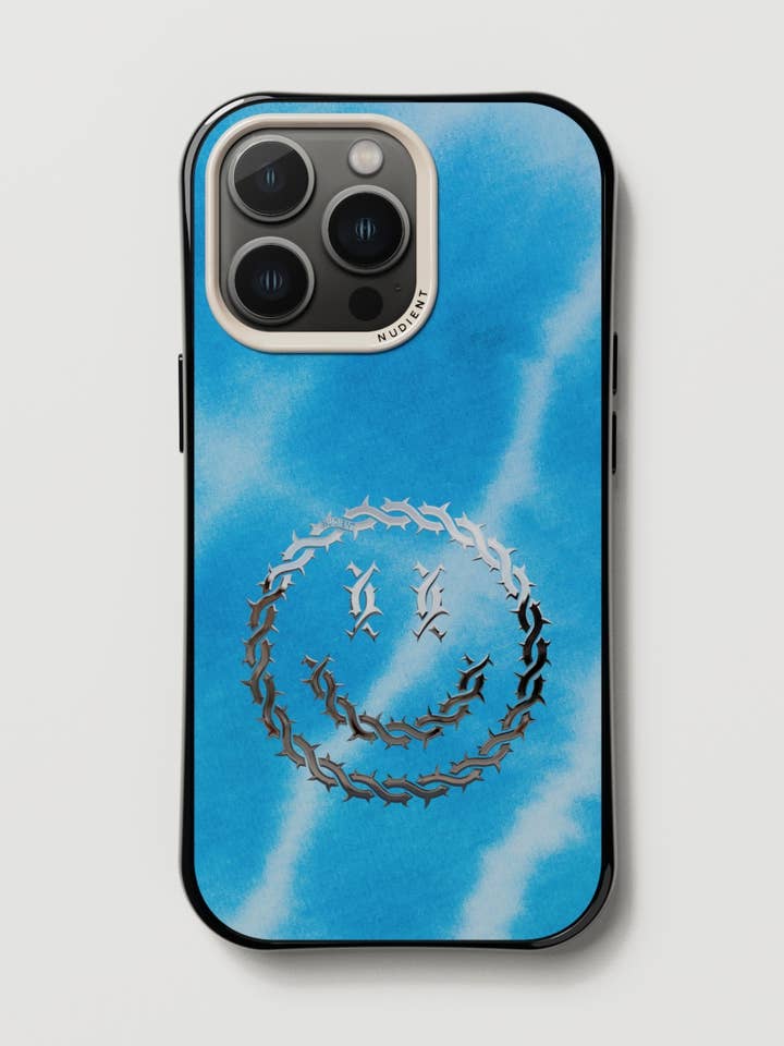 Form Print iPhone 13 Pro - Arctic Grin for wholesale by NUDIENT