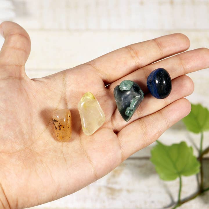 Natures Artifacts Inc - Wholesale Spiritual Stone/Crystal - Gemini Zodiac Crystals - Horoscope Set
