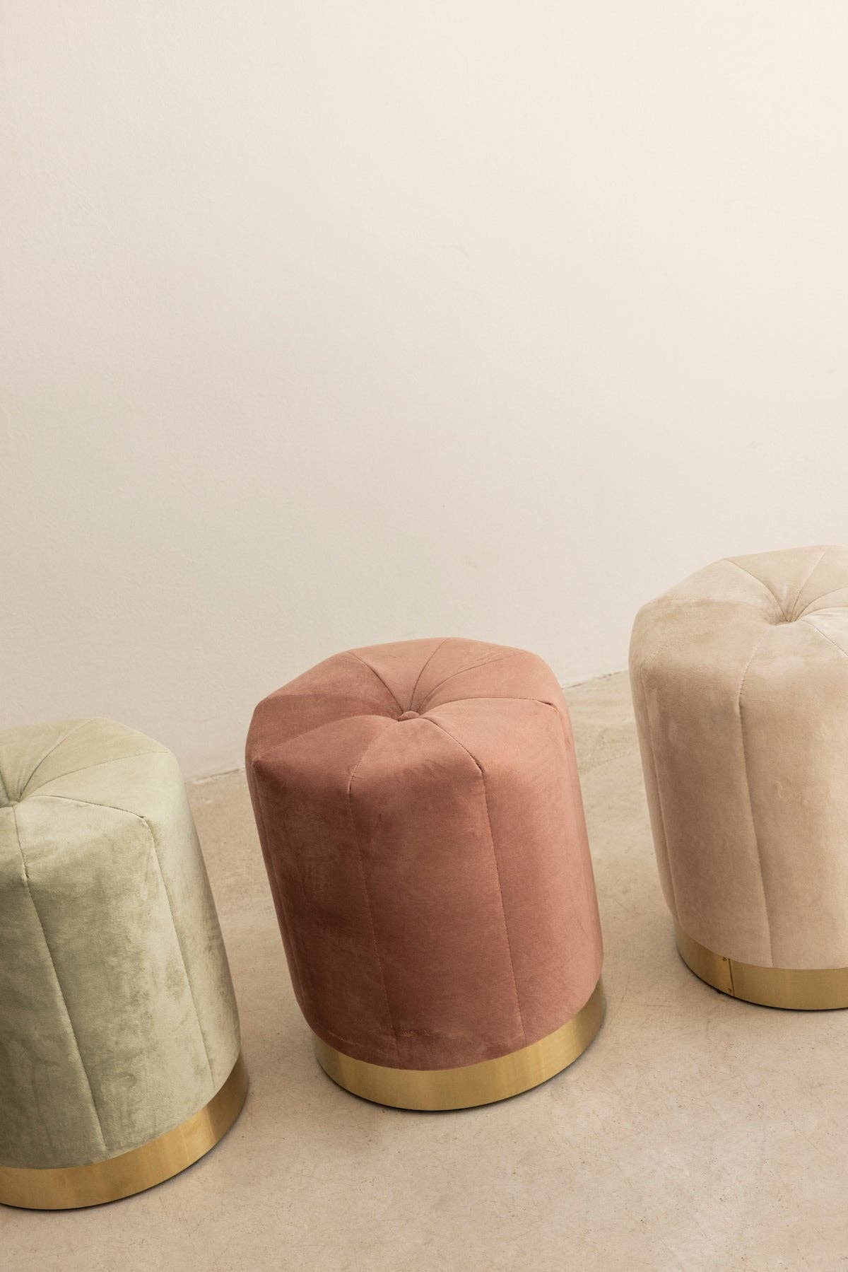 Bruna - Wholesale Stool - Petal Mint Pouf · Deco ·4