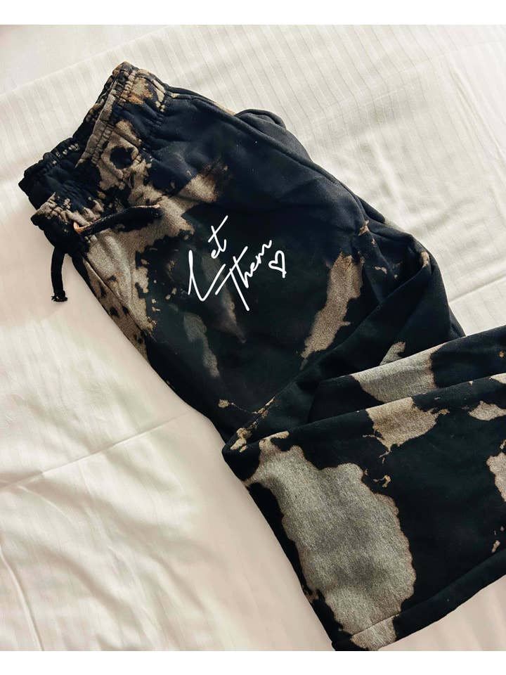 Southern Bliss Co. - Wholesale Lounge Sweatpants/Joggers - Women's - Let Them Bomba Joggers