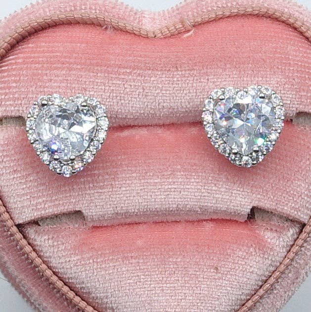 Daemon srls - Wholesale Stud/Post Earrings - DIANA ~Orecchini a bottone con cubic zirconia a forma di cuore27
