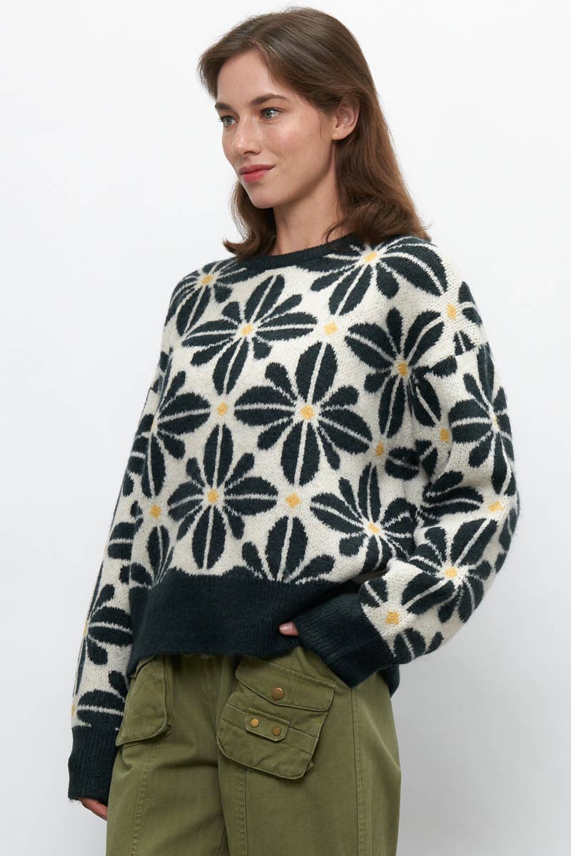 Newbury Kustom - Wholesale Knit Sweater - Women's - 11163-Floral Pattern Crew Neck Sweater10