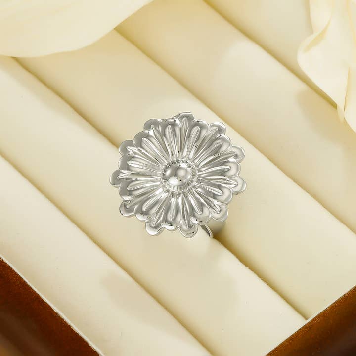 Kapyco – wholesale Cocktail/statement ring – Sunflower ring in stainless steel - BG3102231
