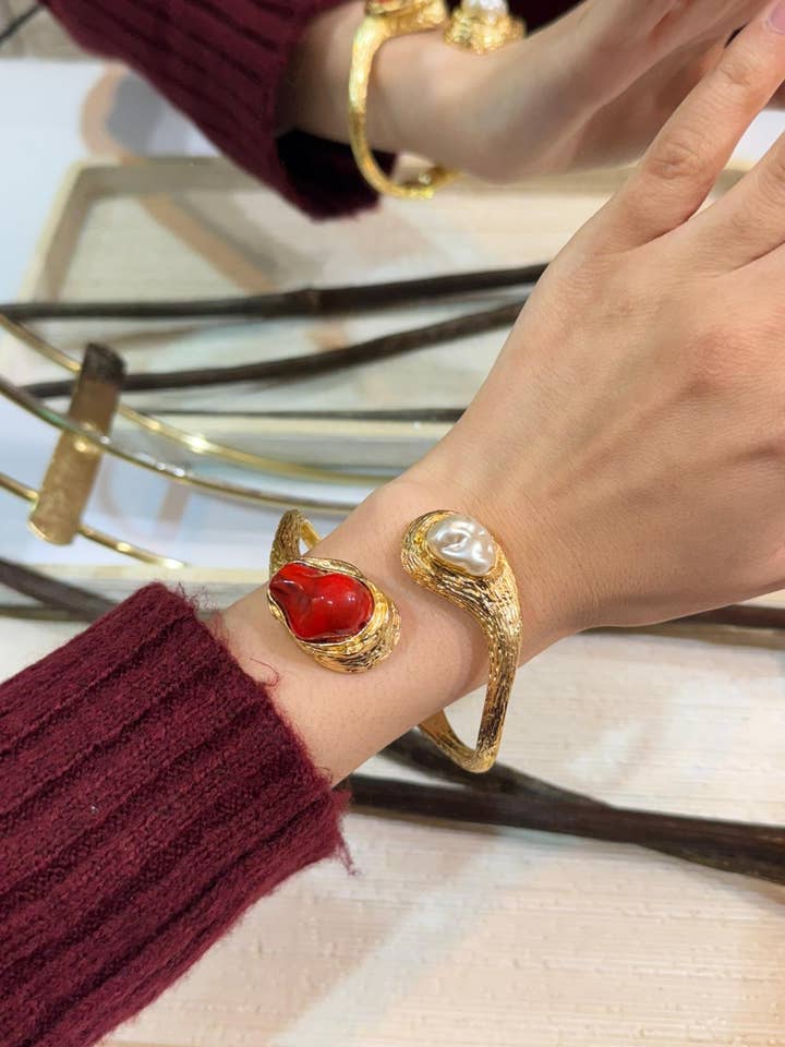 Multicolor Acrylic Stone Engraved Statement Bracelet for wholesale by BUBU BY TEKIN SHOP