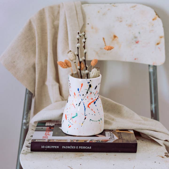 Mariana Garrastazu - Wholesale Vase - Artsy vase2