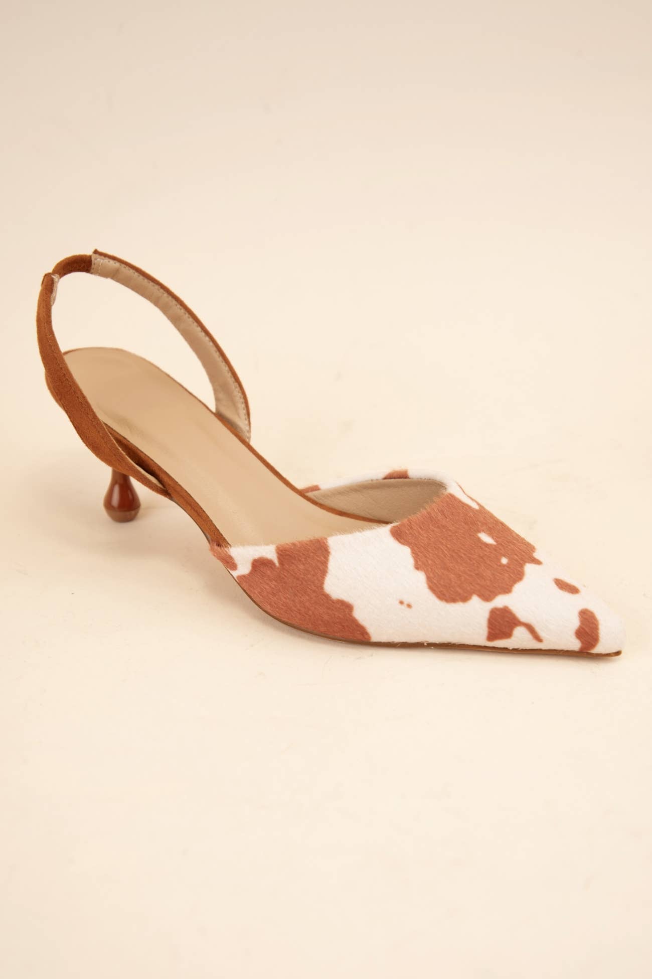 Oliccui – Großhandel Schuhe mit niedrigen Absätzen – Damen – SPITZ ZEH SLINGBACK-RIEMEN SKULPTURIERTE KITTEN-ABSÄTZE5