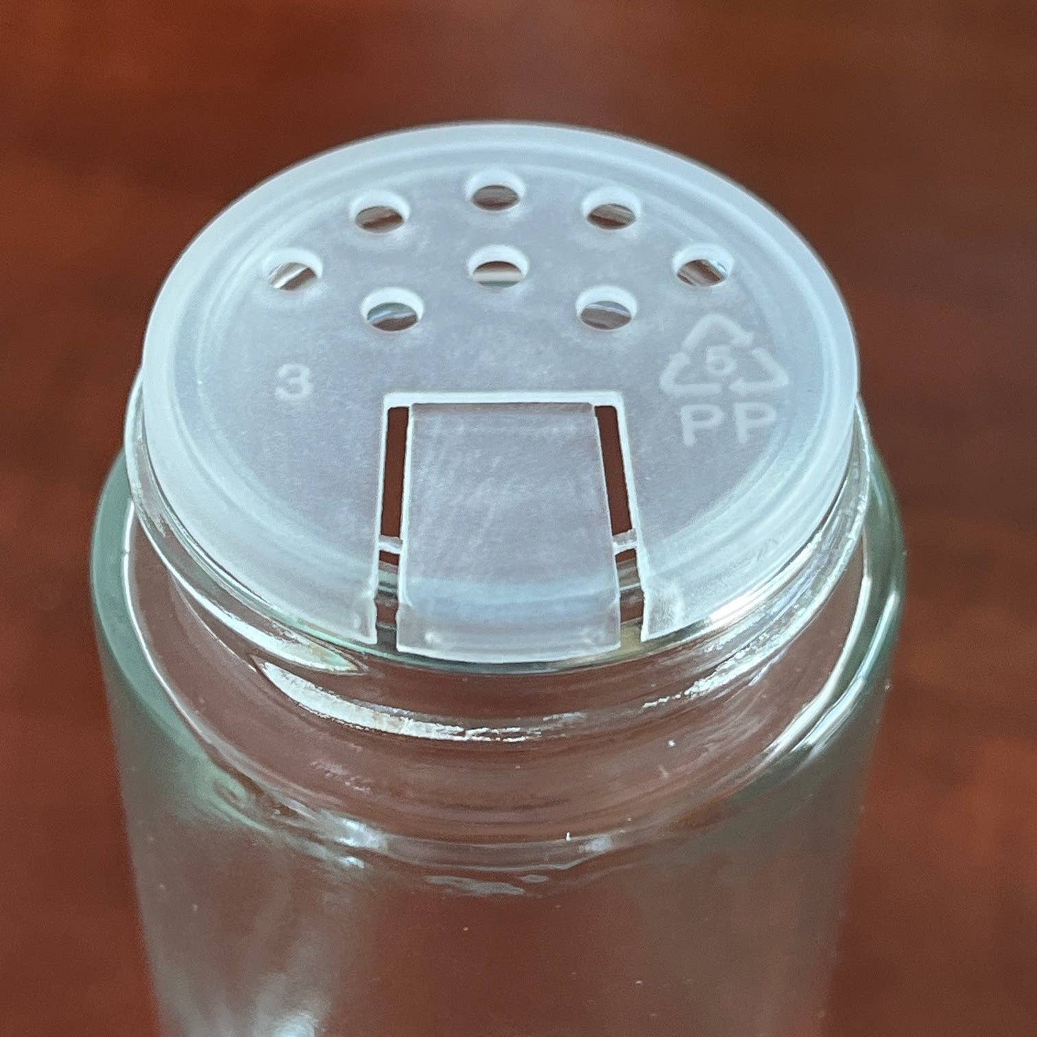 ALETA FARMS - Wholesale Apothecary jar - Sample Glass Spice Jar, bamboo lid, dual sifter 4oz (120 ml)2