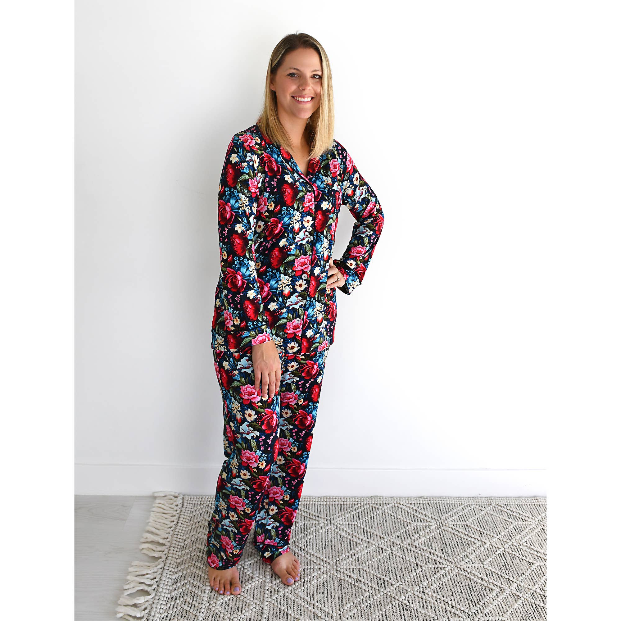 Gigi and Max - Vente Ensemble de vêtements d'intérieur – femme - Pyjama deux pièces en bambou Aria Mom à motif floral 6