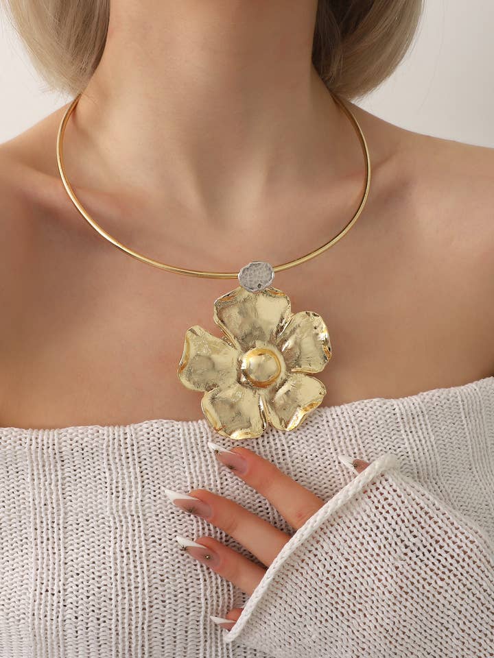 Gold Plated Large Pendant Flower Necklace for wholesale by BUBU BY TEKIN SHOP
