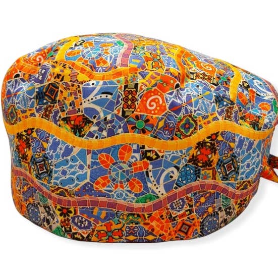 Cuffie per angeli - Wholesale Healthcare Uniform - Women's - BARCELONA Themed Beanie2