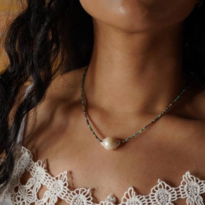 Annahmol – wholesale Beaded/pearl necklace – Petite Beaded Necklace with Baroque Pearl6