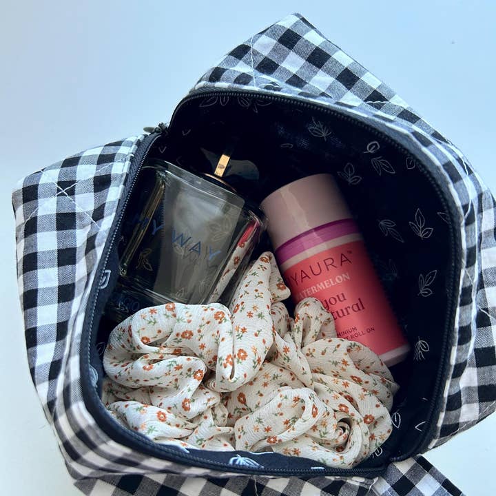 DaintyLuxeAU – bolsa de maquilhagem e cosméticos por atacado – Bolsas de maquiagem variadas: xadrez vichy, acolchoada, com formato quadrado, diversos tamanhos2