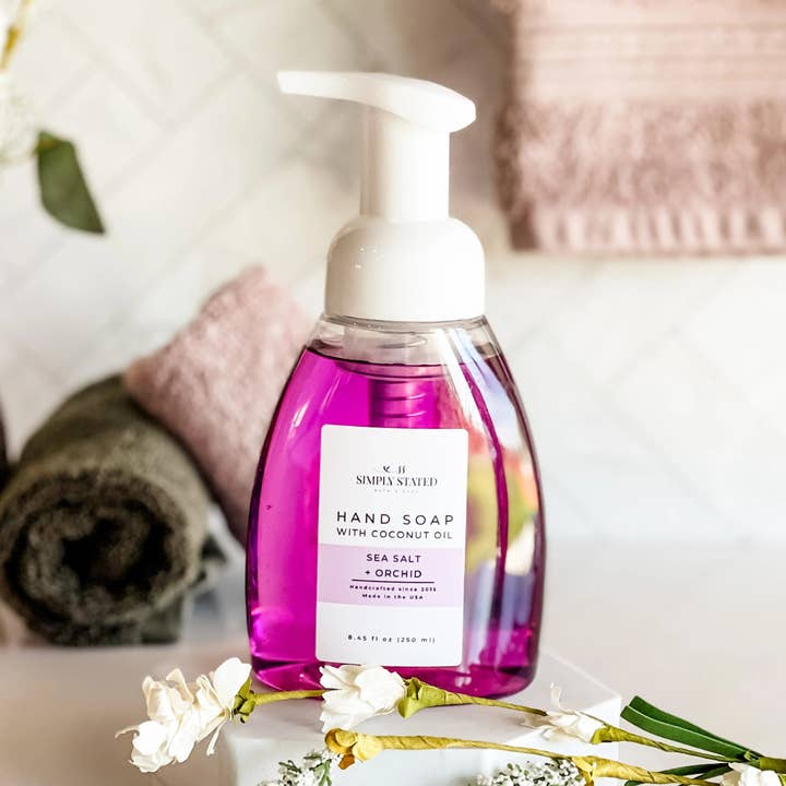 Savon moussant pour les mains Orchidée au sel marin | Gel lavant pour les mains à l'huile de coco pour la vente par Simply Stated Bath & Body