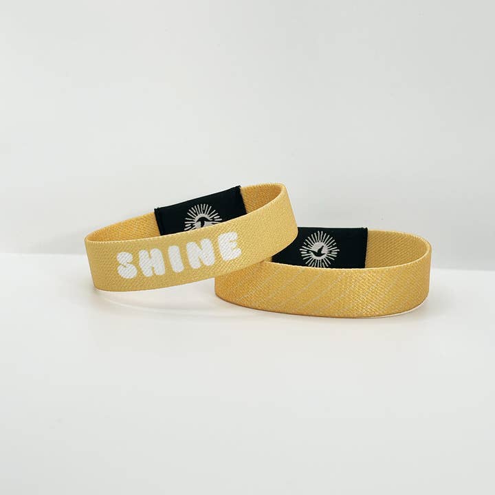 Shine NFC Positivity Bracelet for wholesale by Free Luma