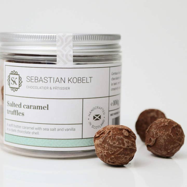 Saltet karamel trøfler for engroshandel hos Sebastian Kobelt Chocolatier