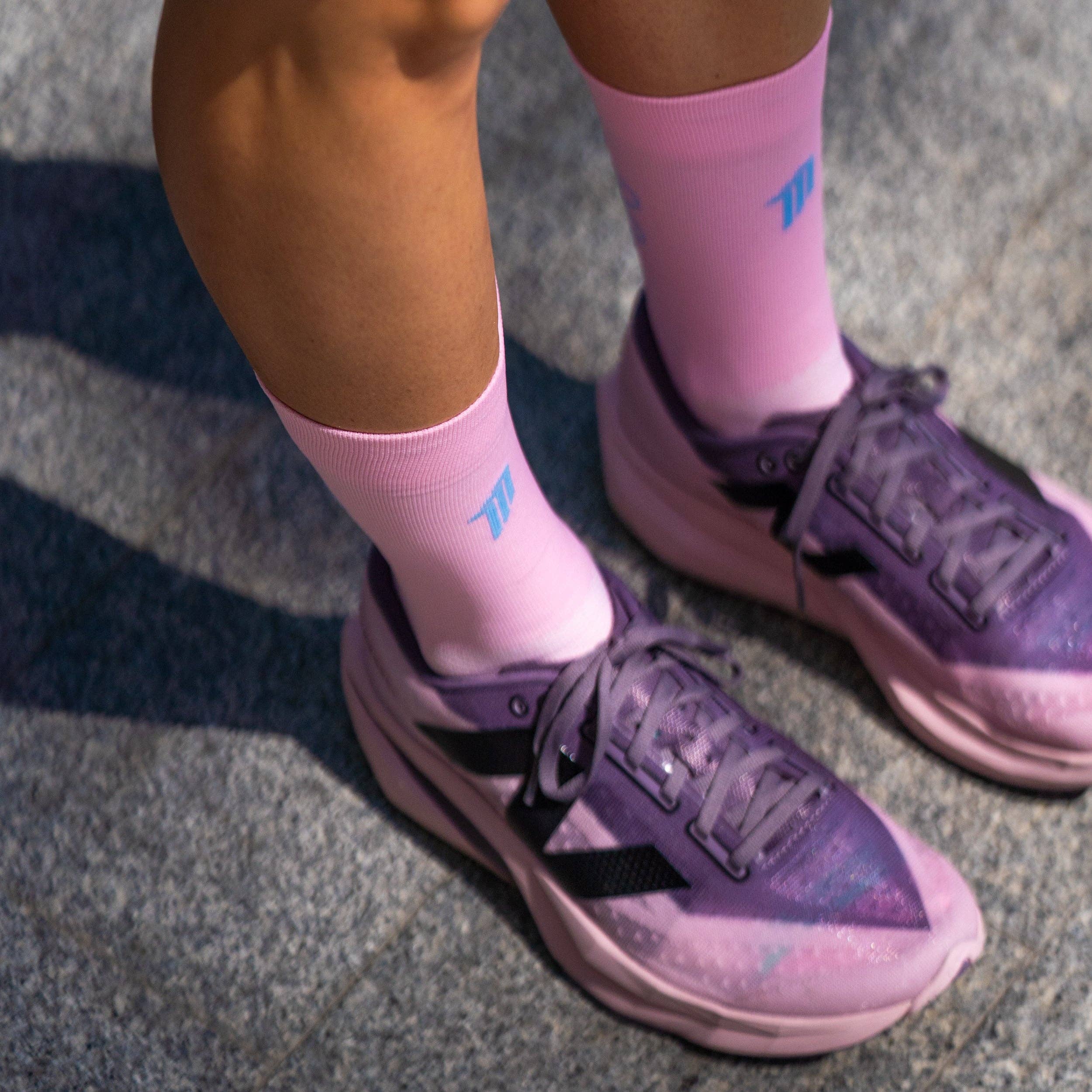 SPORCKS - Wholesale Socks - Unisex - HAPPY DAY PINK - RUNNING SOCK3