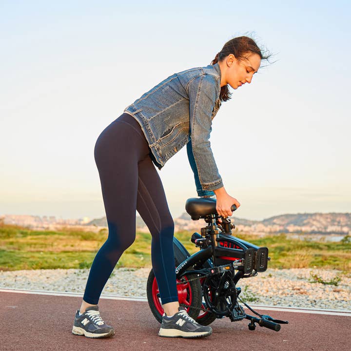 Gopowerbike - Vente Vélo et trottinette – enfant - GoPowerBike GoBlitz Vélo Électrique Pliant Compact Léger4