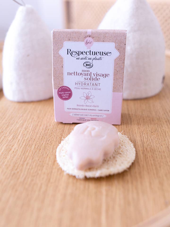 Organic HYDRATING solid facial cleanser - normal to dry skin for wholesale by Respectueuse