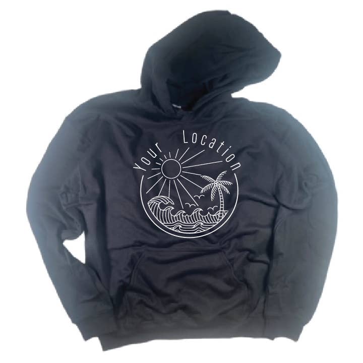 Chandail à capuchon Beach Palm 2 - Personnalisable pour la vente par and - ashley nicole designs