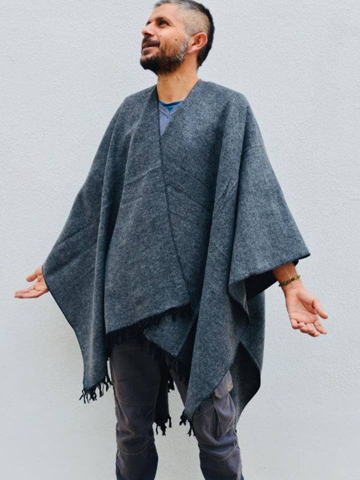 Ropa de festival para hombre Poncho de lana para hombre para venta al por mayor de chandakashop