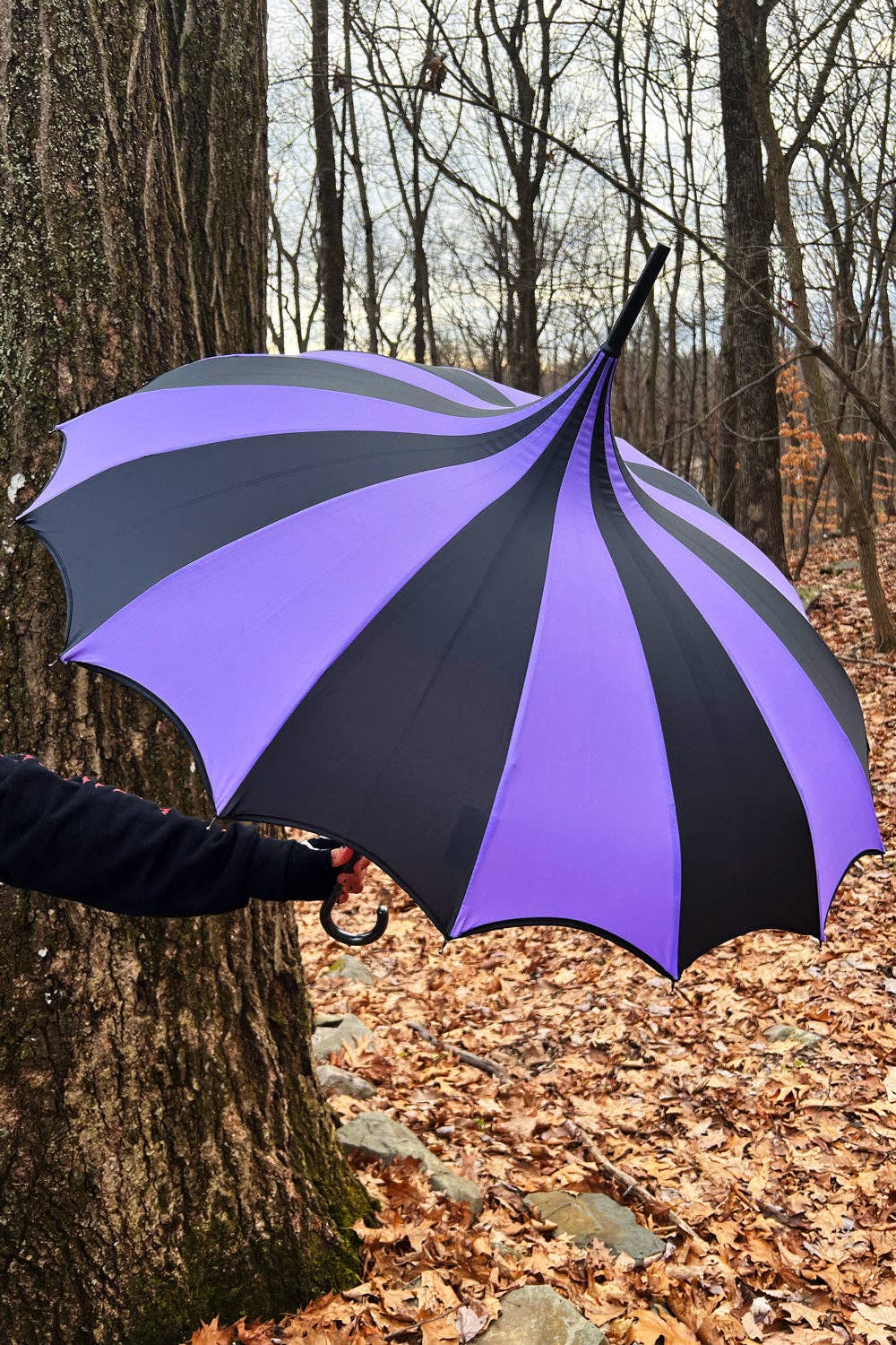 vampirefreaks - Wholesale Umbrella - Unisex - Batwing Pagoda Umbrella [BLACK/LIGHT PURPLE]4