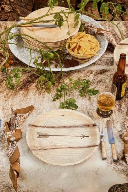 maaterra - Wholesale Disposable Plate - Compostable Palm Leaf Plates - Single Arrow, 6-12"2