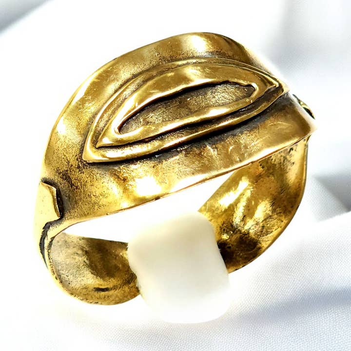 Article n° BRN-2063 - Bracelet en laiton pour la vente par The Ancient Bazaar Jewelry & Accessories