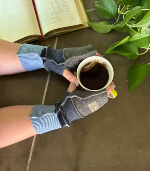 Jax Upcycled - Wholesale Gloves - Women's - Upcycled Unisex Fingerless Gloves choose the vibe color15