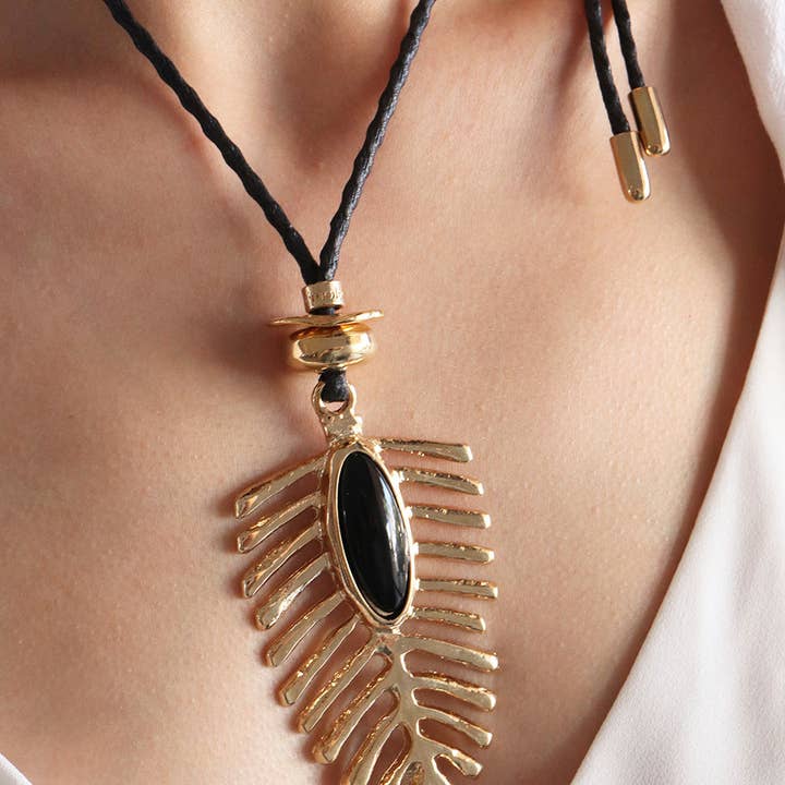 ÉMOLO – Großhandel Kette mit Anhänger/Charm – Lange Halskette Monsul ROWAN SUMMER10