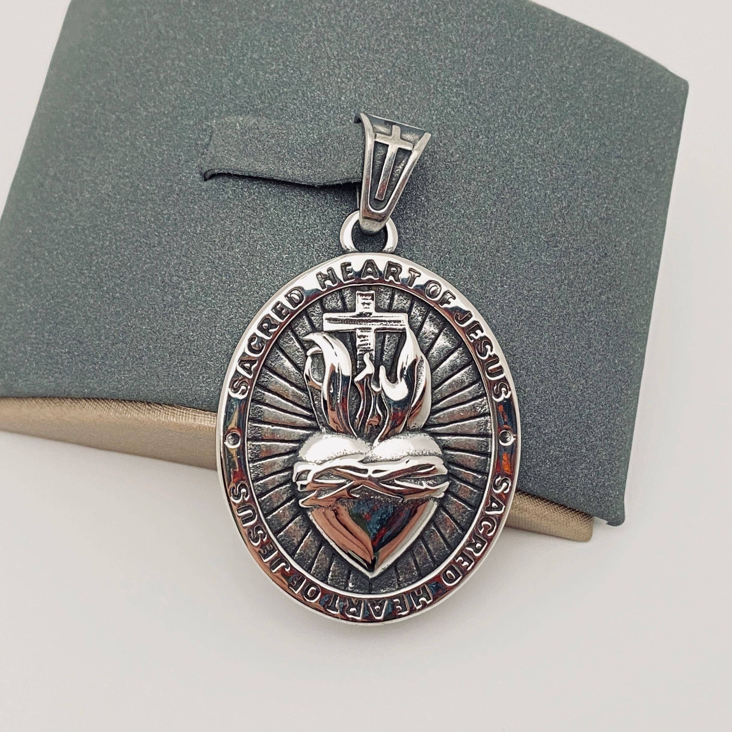 Mio Queena - Wholesale Craft Supplies - Multi Style of Exquisite Stainless Steel Pendant - MJ/MNP23