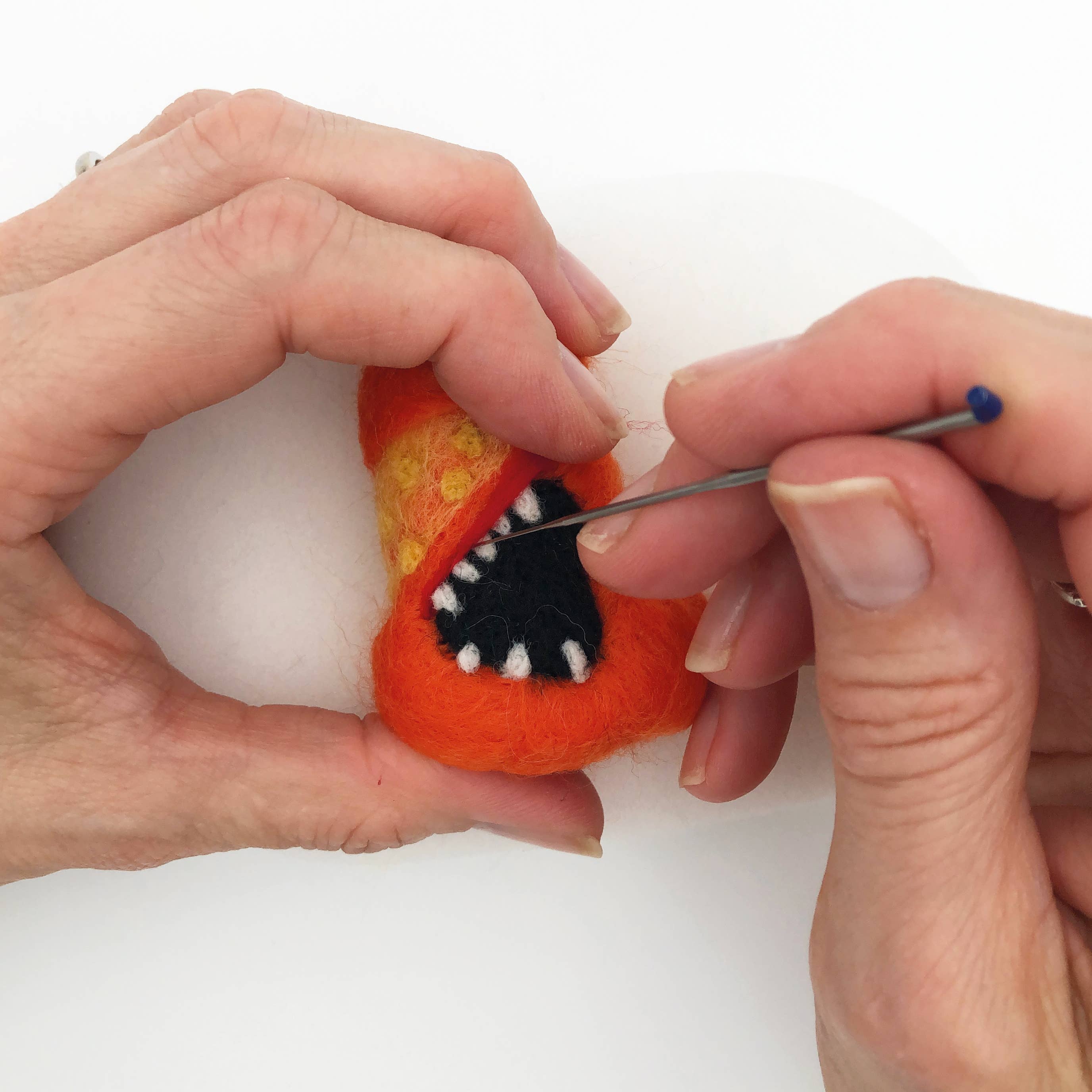 Bergin & Bath - Vente Kit de bricolage - Kit de feutrage à l'aiguille - Monsters6