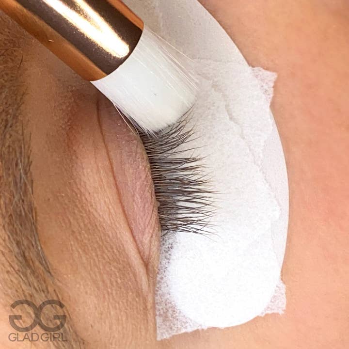 GladGirl - Wholesale Eye make-up brush - Eyelash Cleansing Brush2