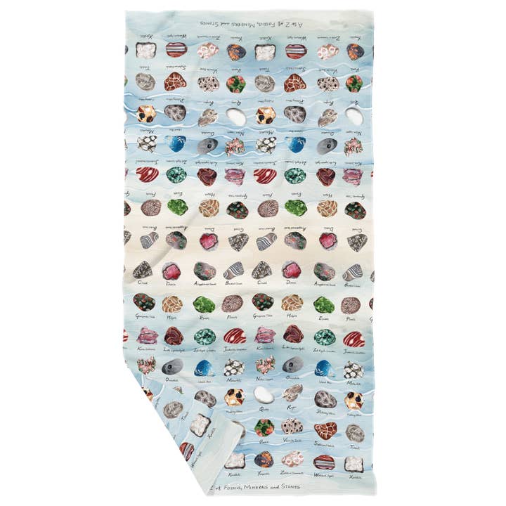 Torchon gaufré recto-verso A à Z Roches et Fossiles pour la vente par June Apothicarie