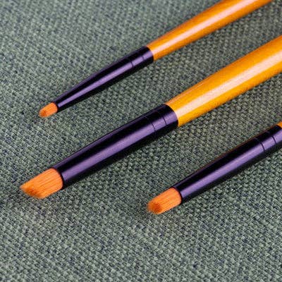 Pinceaux Tri-Art - Synthétique Court - WC/Acryl - Pied de cerf pour la vente par Tri-Art Mfg.