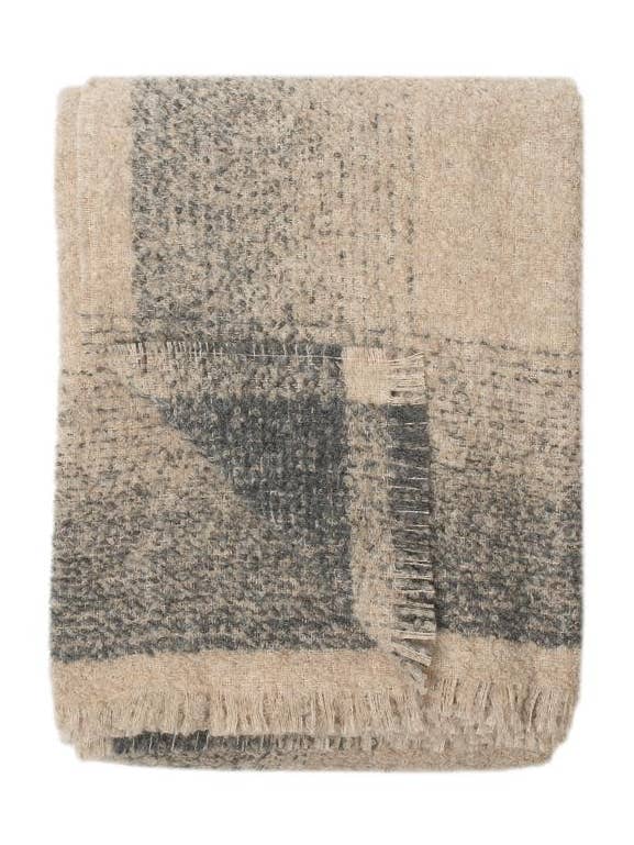 Whitehorse Throw Oatmeal & Charcoal Border for wholesale by Linen Way Inc.