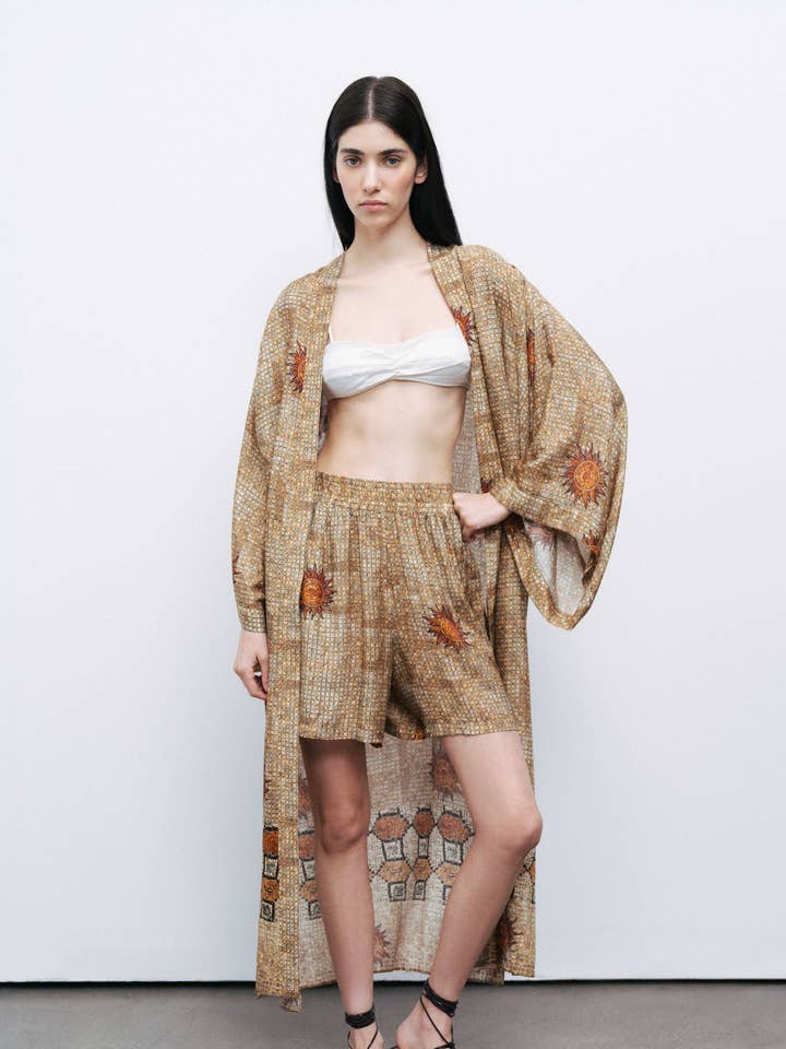 Shorts mini à motifs pour la vente par NOCTURNE