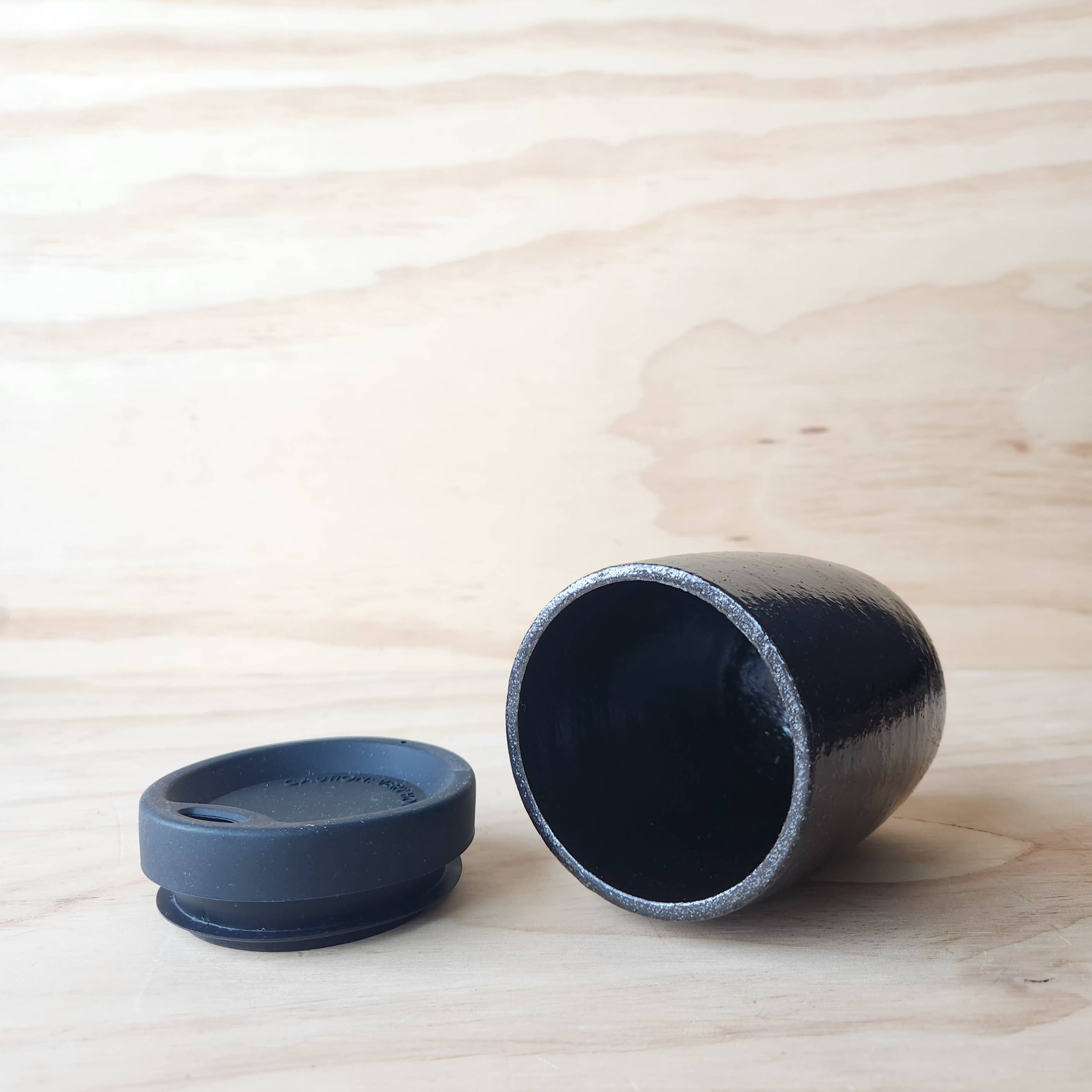 Tactile Earth - Wholesale Insulated mug/tumbler - Classic Ceramic Travel Tumbler: Charcoal Black1