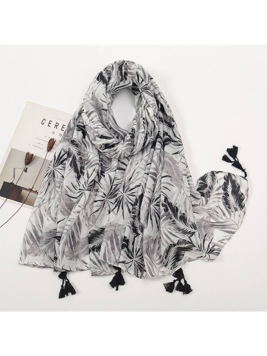 Funkyrel® Atzbranding Limited – wholesale Scarf – Women's – Scarvii - Color-Blocked Shawl Scarf with Tassels - Stylish & Versatile9