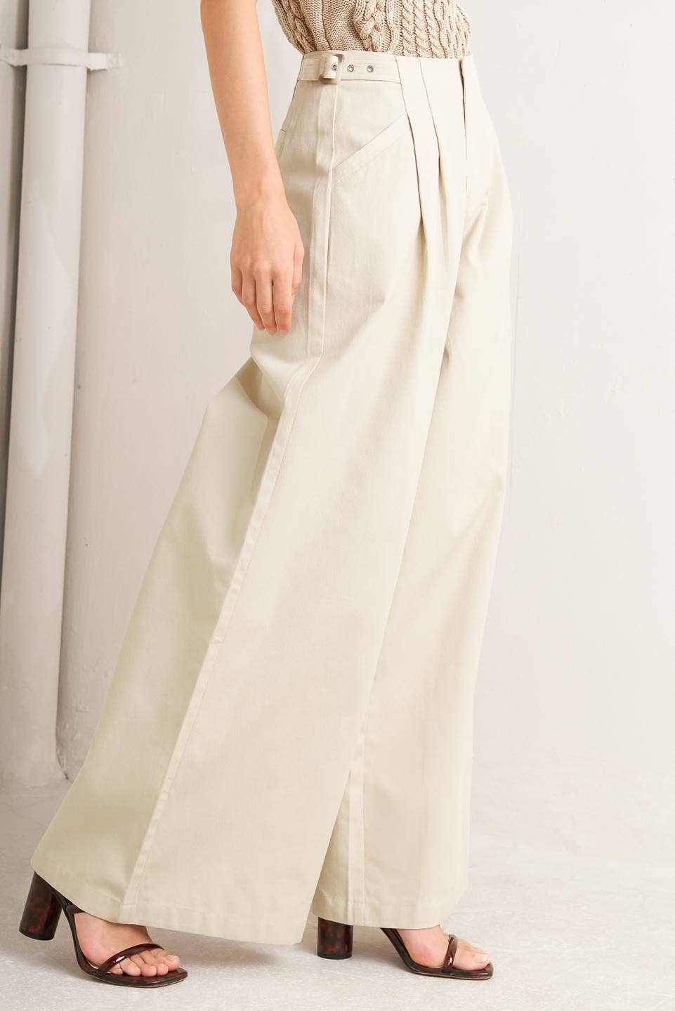 A solid woven pant - FP1897 LIGHT BEIGE for wholesale on Faire1