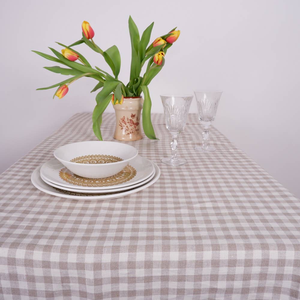 NorraVilla - Wholesale Tablecloth - Linen Tablecloth Classic Check Natur - Washed5