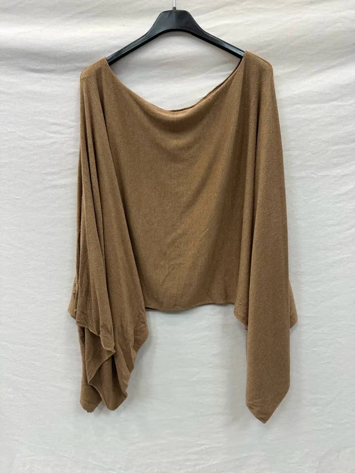 Mimi & Gogo - Wholesale Poncho - Women's - Fine Knit Poncho with Slit @10293_KnitPoncho7