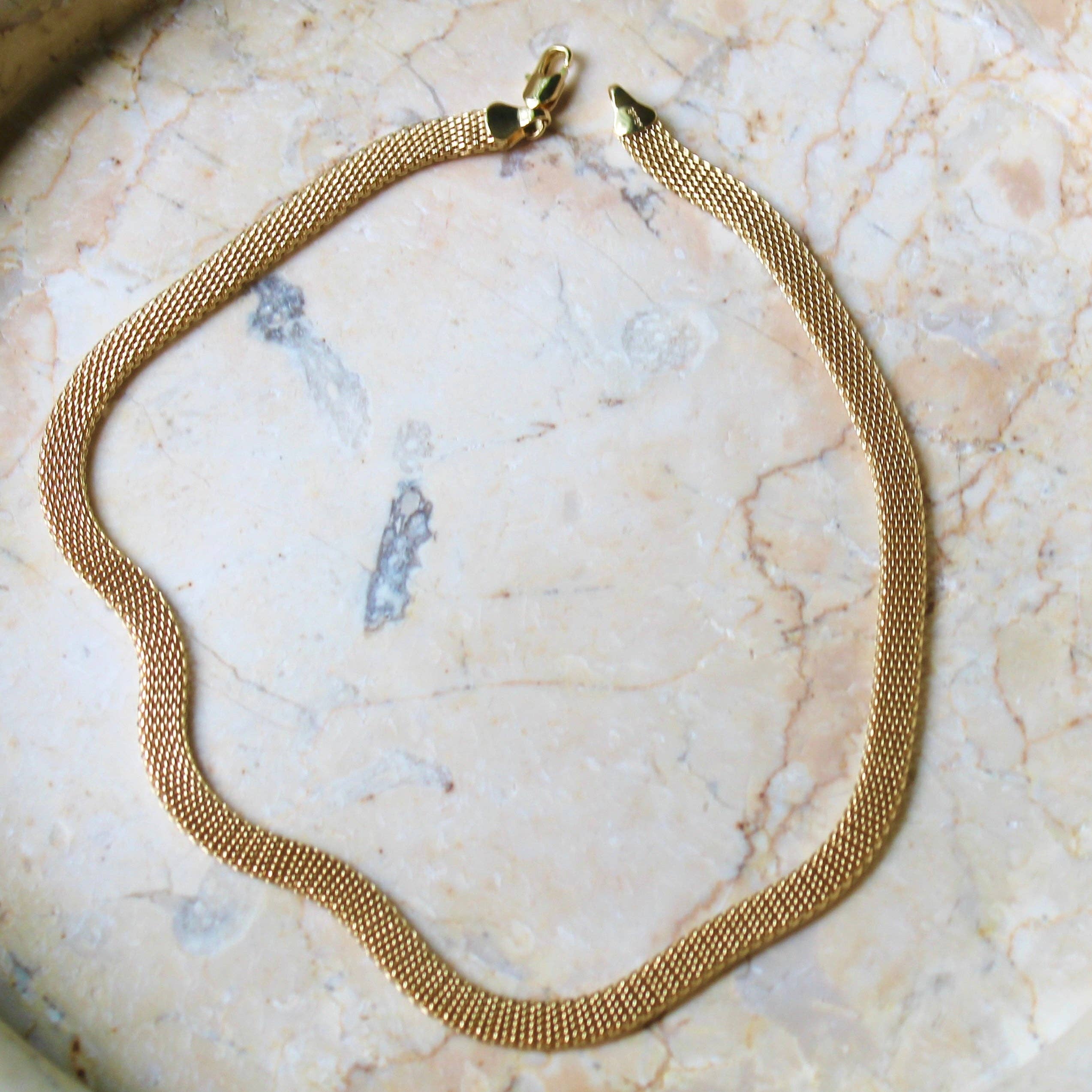 Vivian Grace Jewelry - Wholesale Link & Chain Necklace - The Sahara Mesh Chain- 16”1