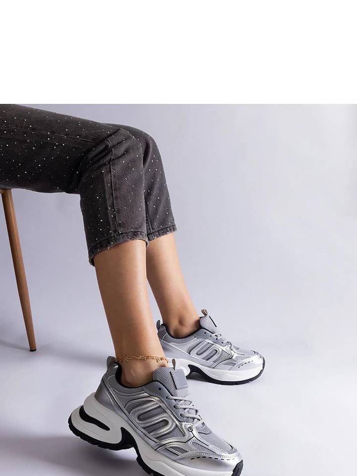 Baskets Modèle 207146 Solea pour la vente par Lieber Deem Marktplatz