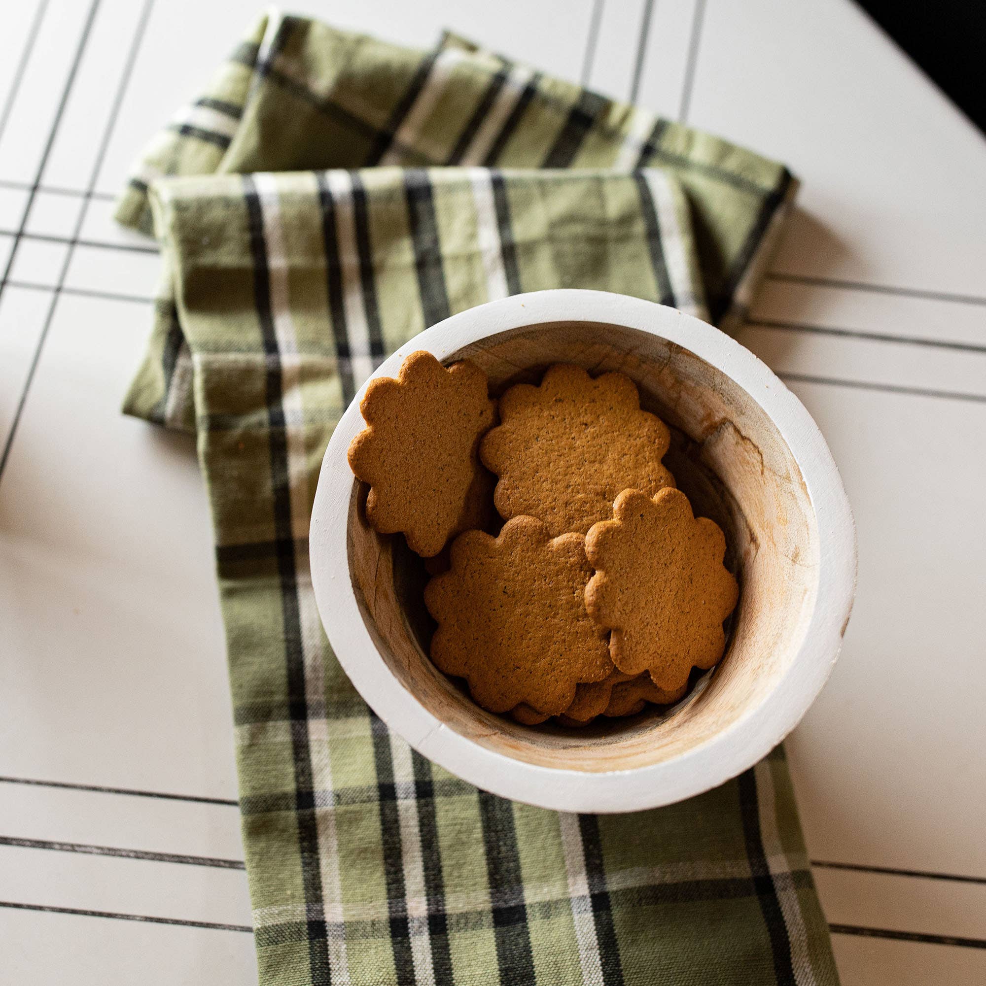 Foreside Home & Garden - Wholesale Decorative Plate/Dish/Bowl - White Mango Wood Kitchen Bowl3